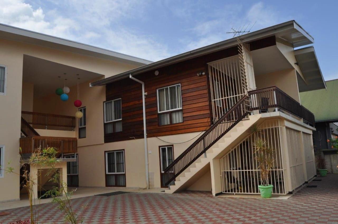 Amalia Apartments 파라마리보 외부 사진
